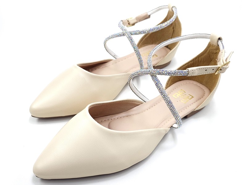 Sapatilhas Sandalia Feminina Salome com Strass Creme