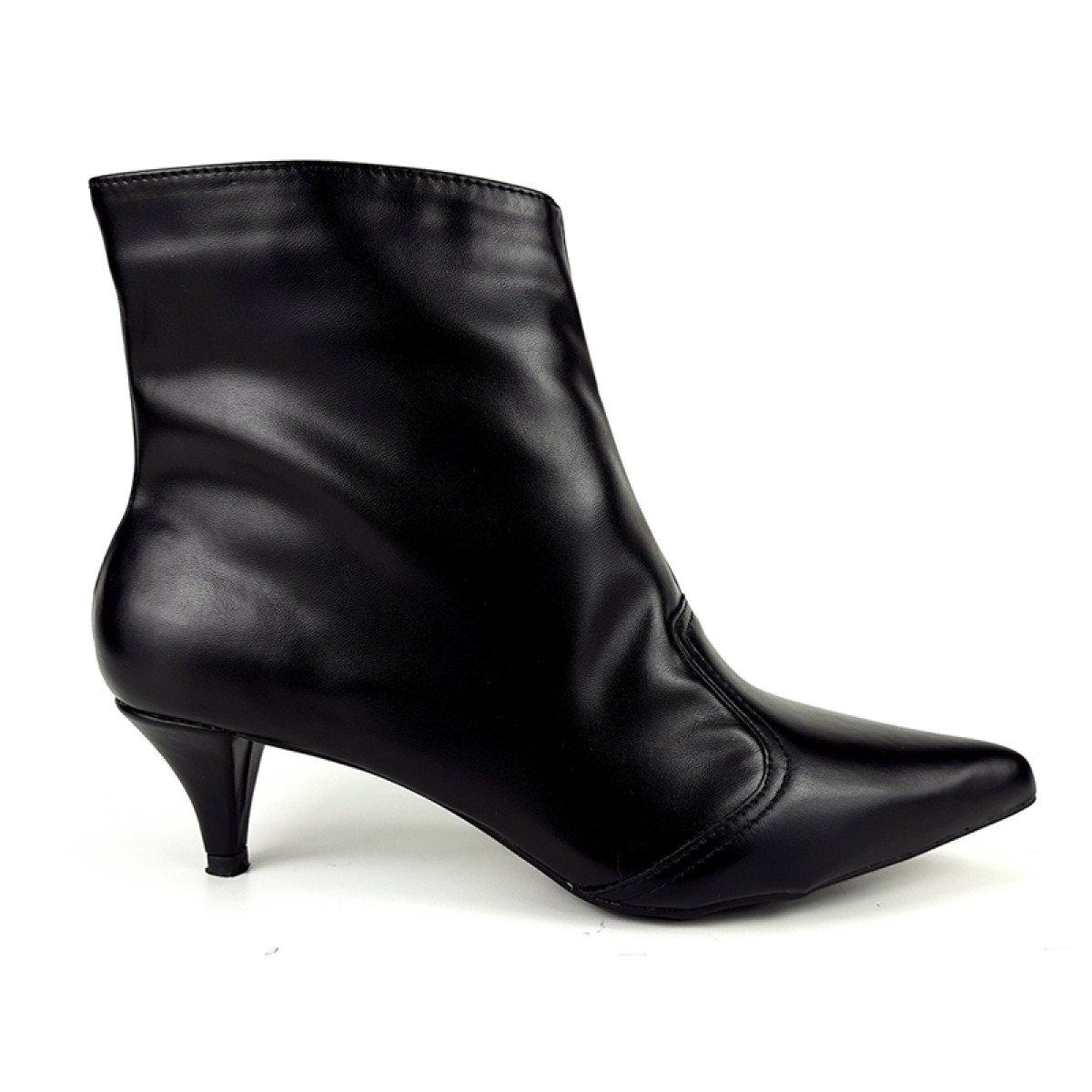 Botas Bota Cs Preto Bico Fino Salto Agulha