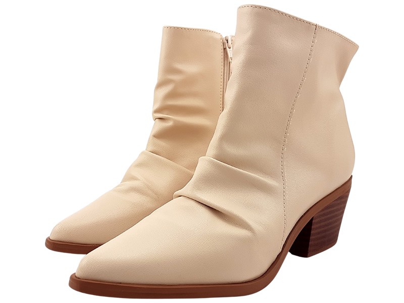 Botas Bota Slouchy Feminina Ceci Cs Creme Salto Country 5,5 cm