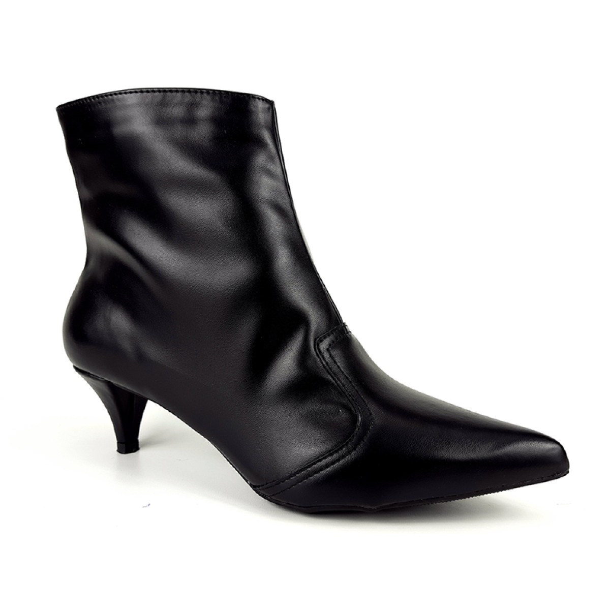 Botas Bota Cs Preto Bico Fino Salto Agulha