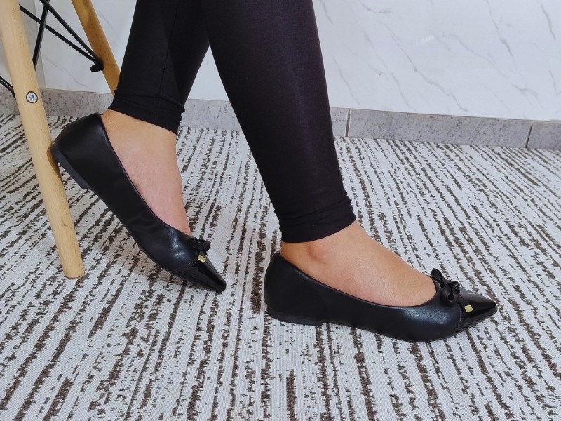 Sapatilhas Sapatilha Feminina Cs Preto Vz Lacinho Bico Fino