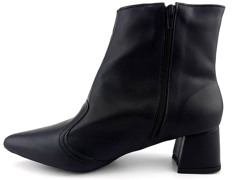 Botas Bota Napa Preta Cano Curto Bico Fino